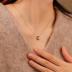 BEHI GLINKA NECKLACE