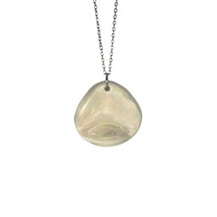 Perla | Handcrafted pearl-white ceramic necklace (small)