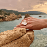 Perla | Handcrafted pearl-white ceramic ring